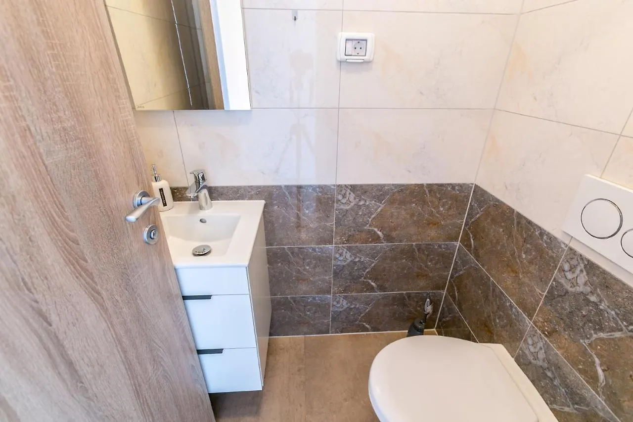 Samirex Apartment Liznjan Croatia