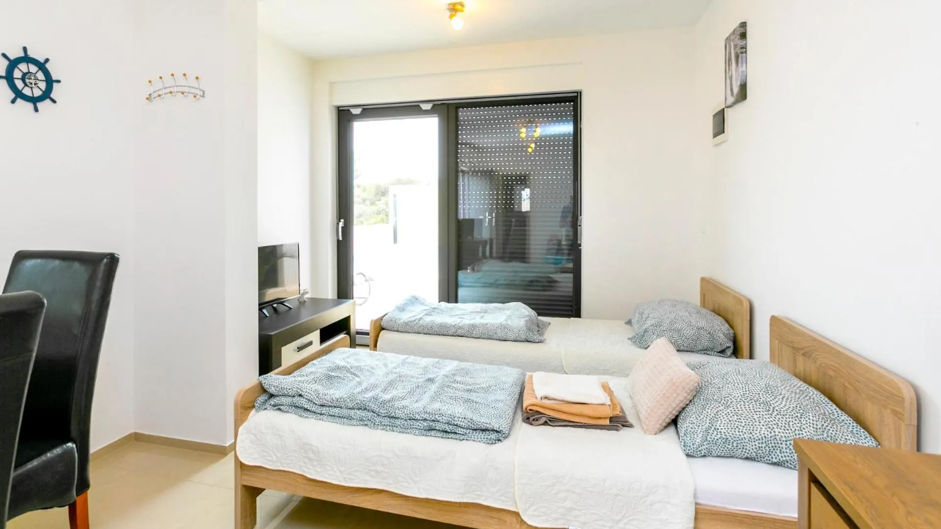 Samirex Apartment Liznjan 0*,  Croatia